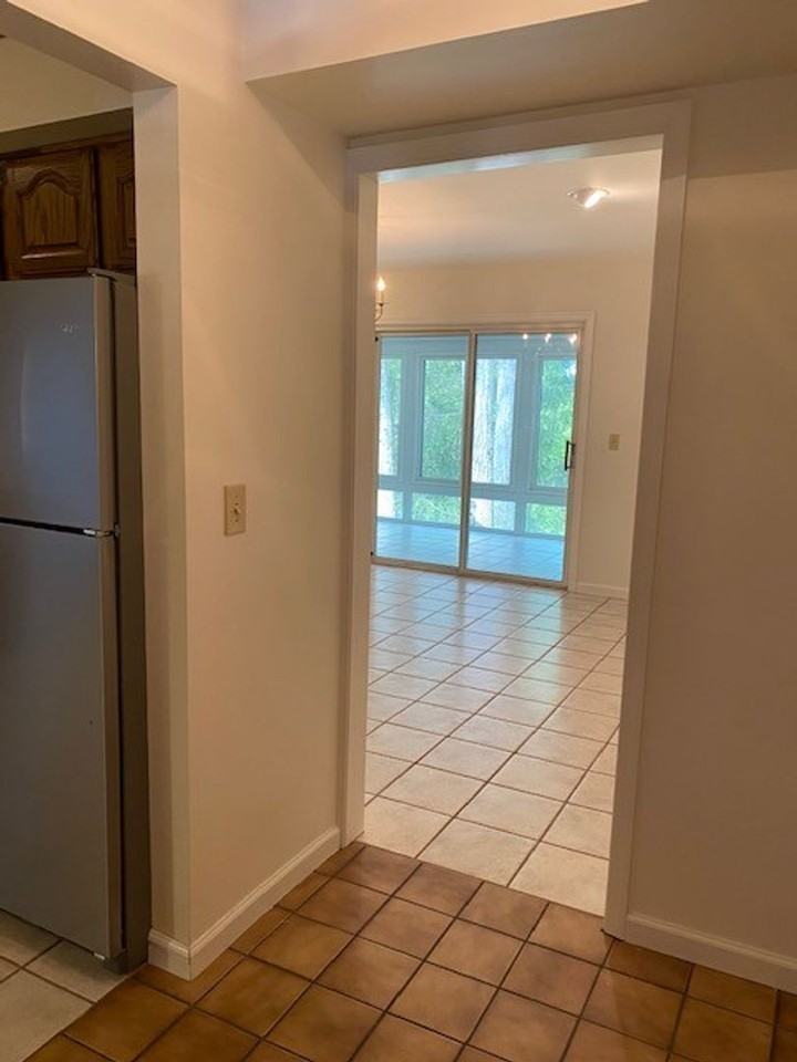 951 Innsbruck Dr Ste B - Photo 2 of 17