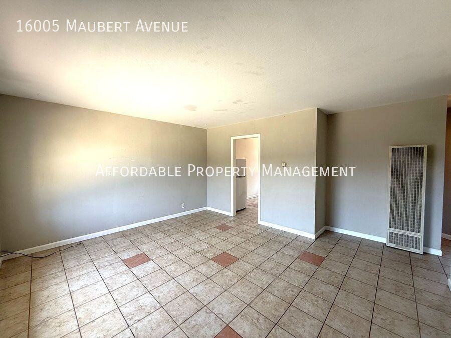 16005 Maubert Ave - Photo 2 of 14