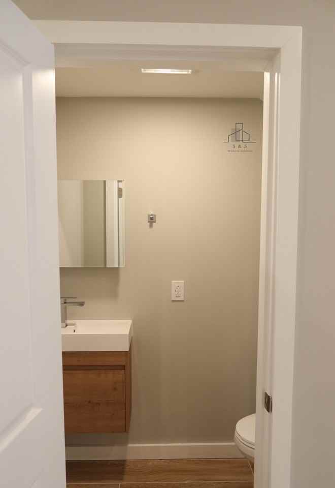 431 N 41st St #3 - Photo 7 of 14