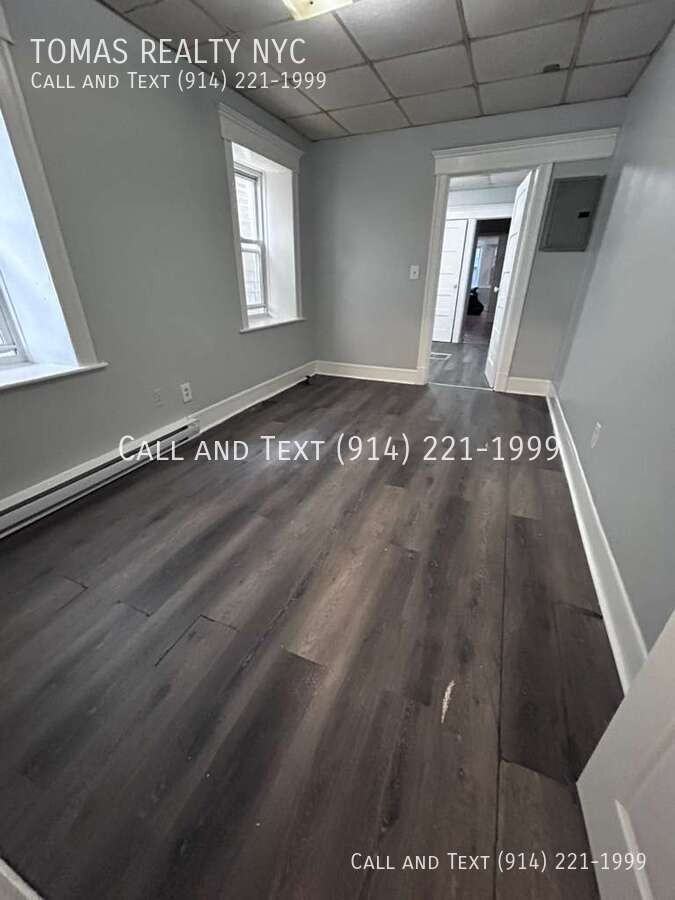 4 Convent Ave - Photo 3 of 7