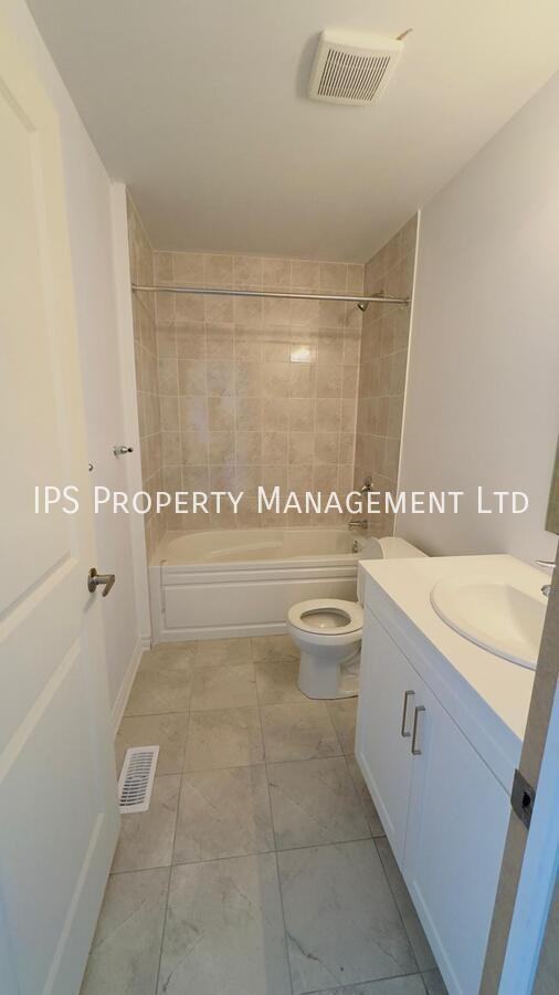 91 Lincoln Dr - Photo 2 of 24