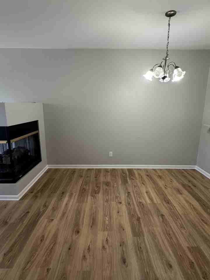 1449 Ashford Ct #1449 - Photo 2 of 9