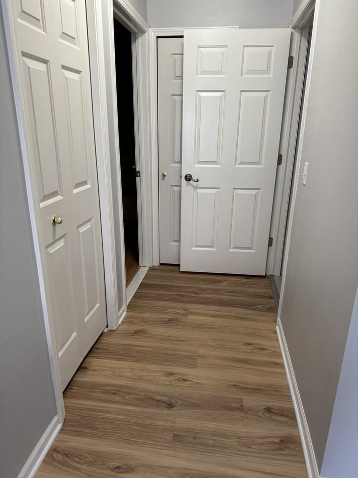 1449 Ashford Ct #1449 - Photo 3 of 9