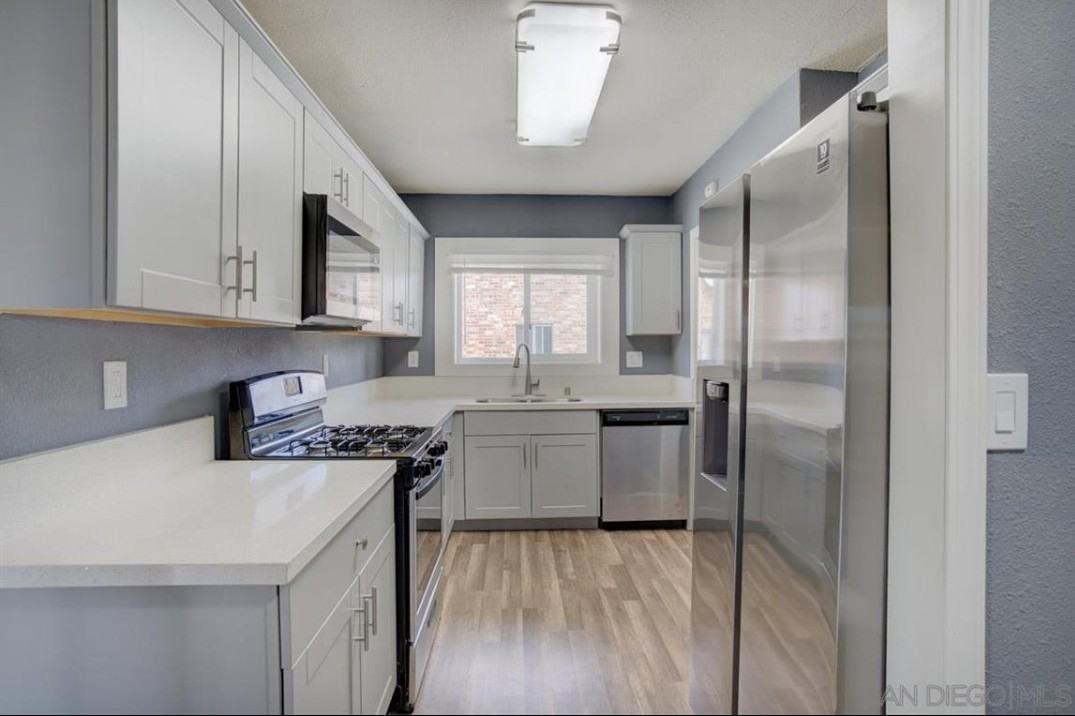 9425 Apple St #NA - Photo 6 of 11