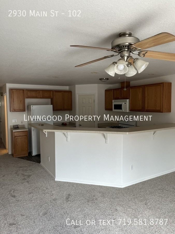 2930 Main St #102 - Photo 5 of 18