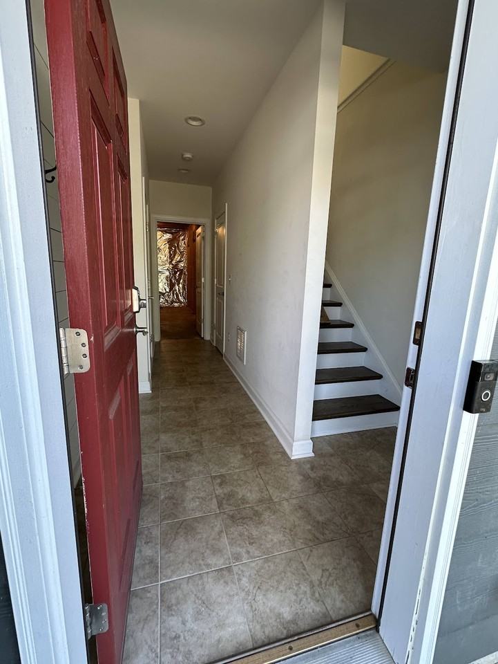 2436 Winthrop Dr #NA - Photo 2 of 40