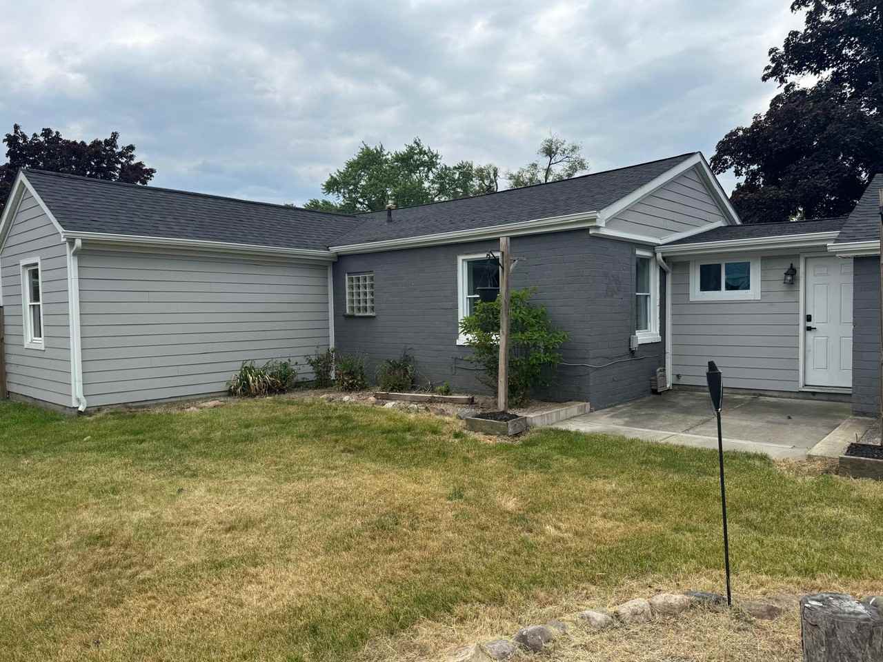 40826 Gilbert St #NA - Photo 3 of 20
