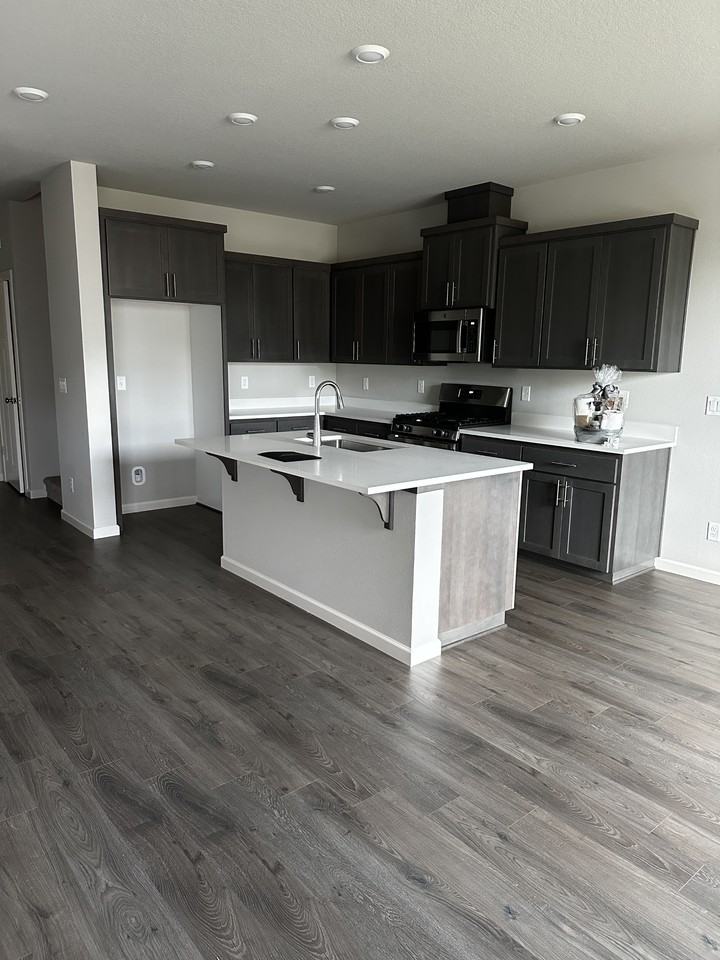 8063 Se Blanton St #NA - Photo 2 of 18