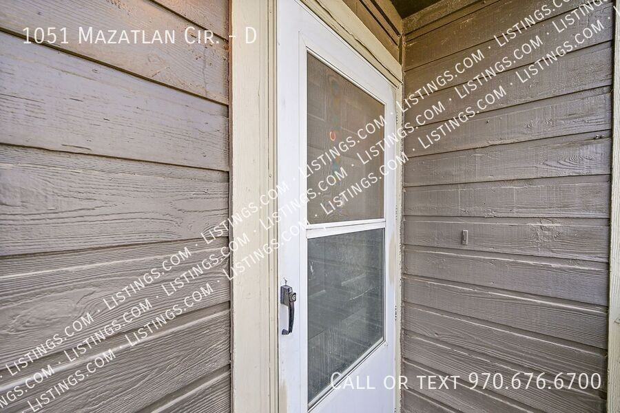 1051 Mazatlan Cir #D - Photo 3 of 39