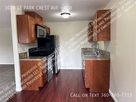 featured image of 1020 Se Park Crest Ave #A10