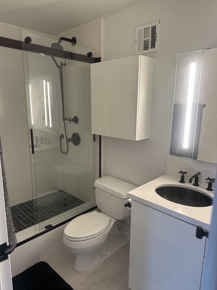 4944 Cass St #1107 - Photo 5 of 10
