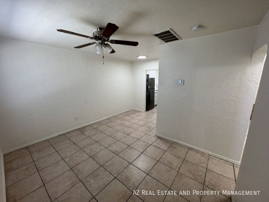 1038 N 16th St - Photo 6 of 17