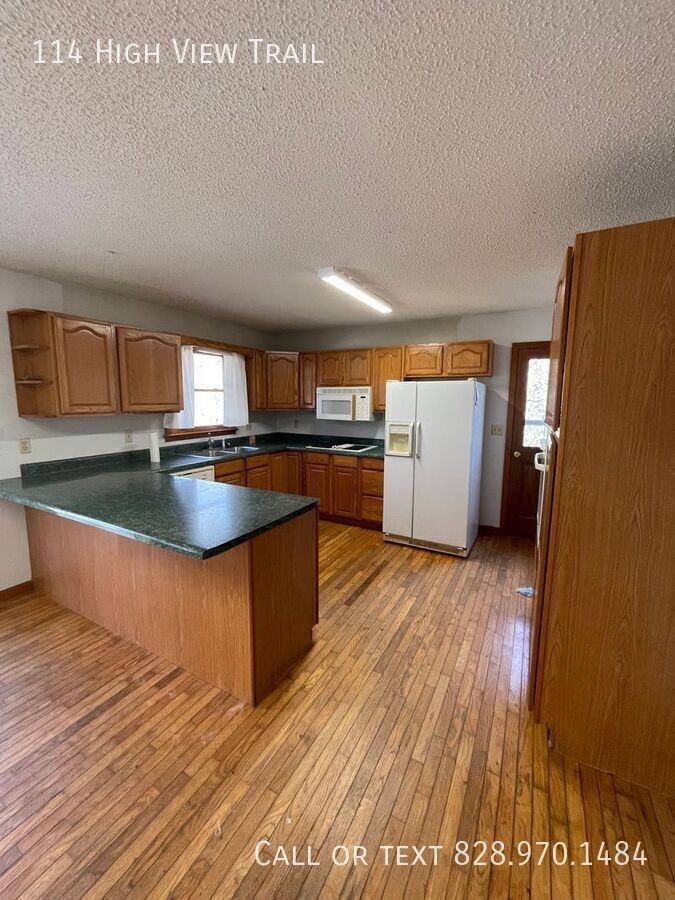 114 High View Trl - Photo 5 of 18