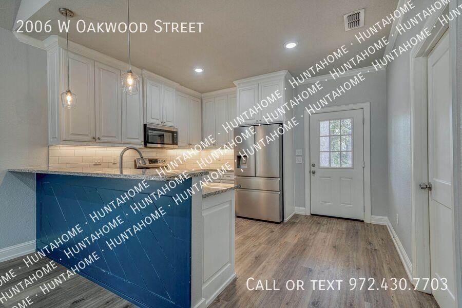 2006 W Oakwood St - Photo 2 of 23