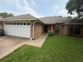 2132 Turf Club Dr - Photo 1 of 1