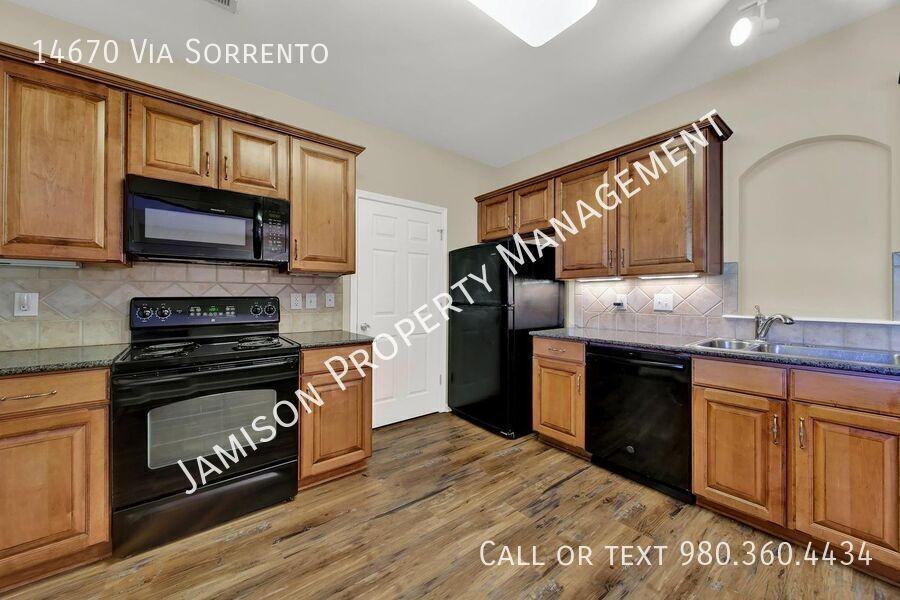 14670 Via Sorrento Dr - Photo 7 of 28