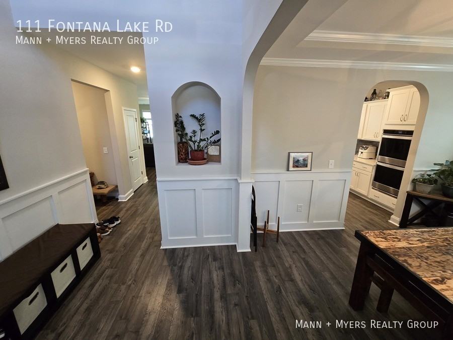 111 Fontana Lake Rd - Photo 5 of 38