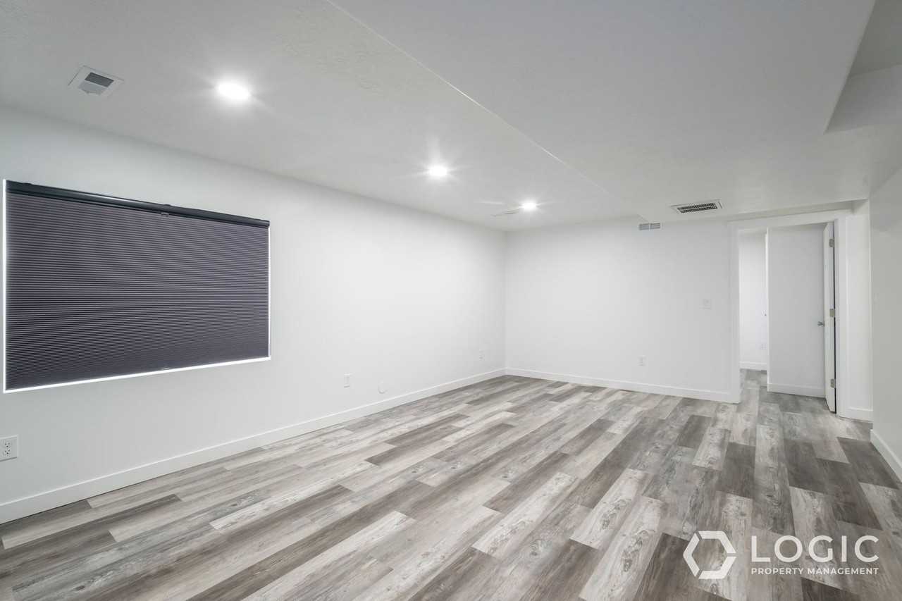5075 E Rustic Patch Rd - Photo 5 of 14