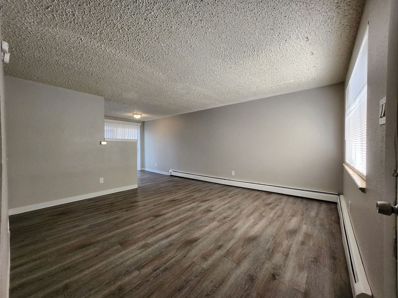 1624 S Cascade Ave #G - Photo 7 of 23