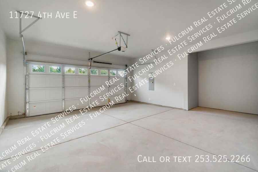 11727 4th Ave E - Photo 2 of 25