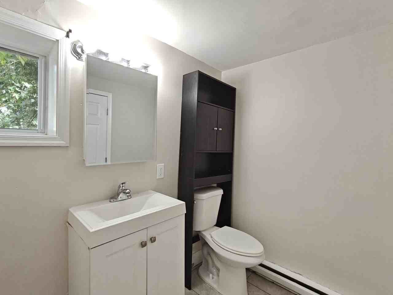 14 N New Rd - Photo 5 of 9