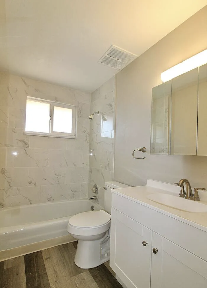 18244 W 3rd Pl #2 - Photo 6 of 17