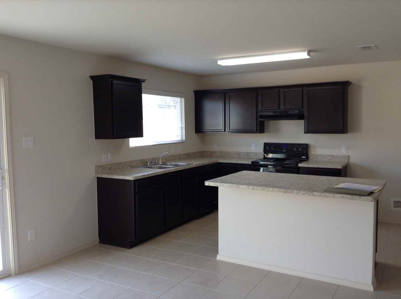 1413 S Raven Dr #1 - Photo 2 of 10