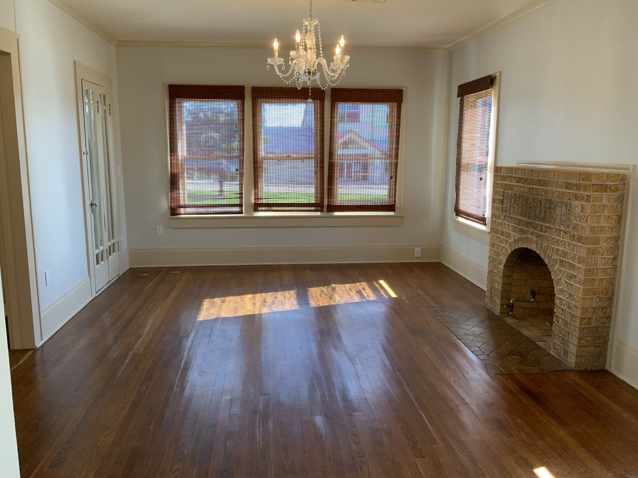 404 W Main St #1 - Photo 2 of 34