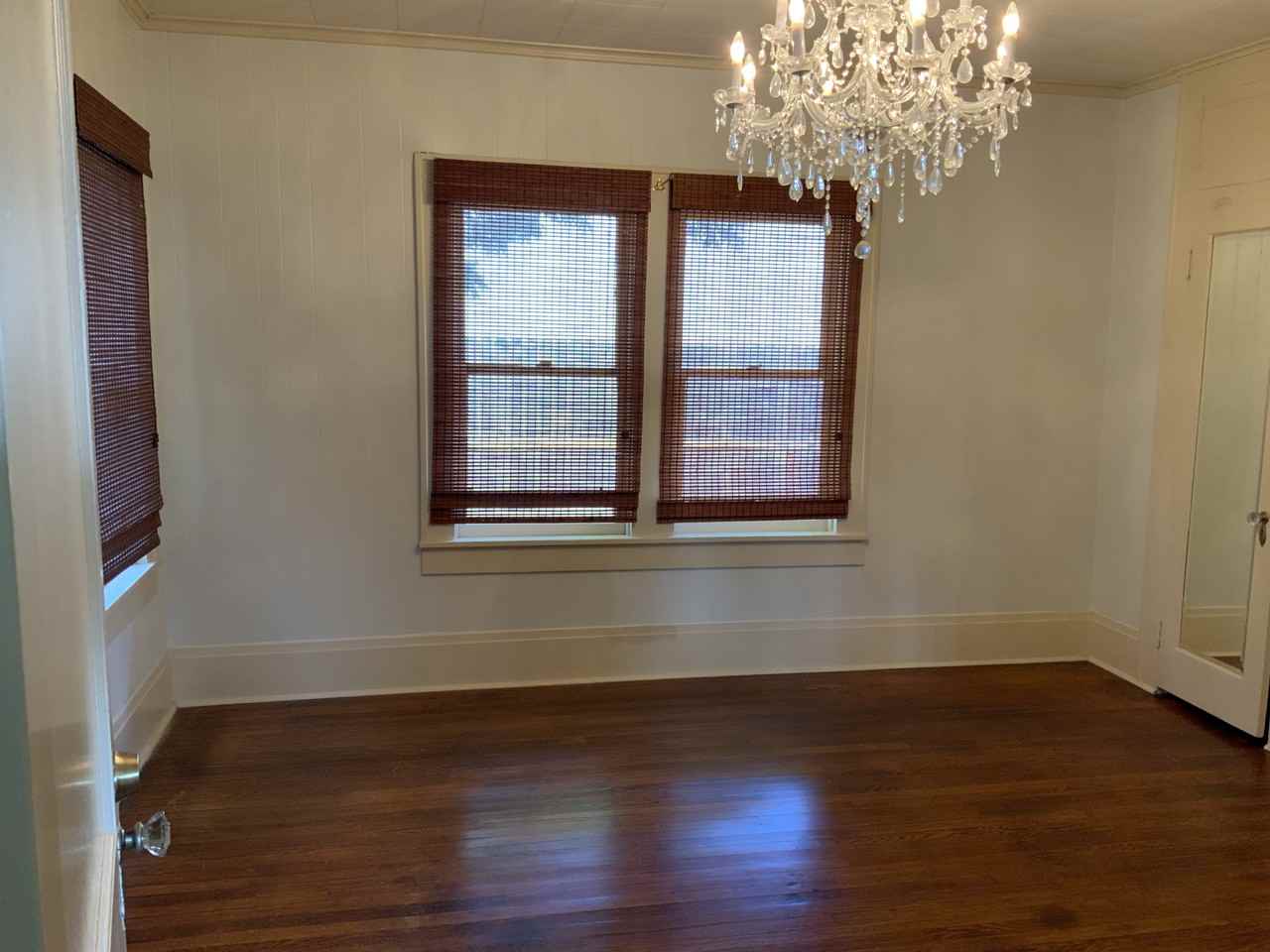 404 W Main St #1 - Photo 7 of 34
