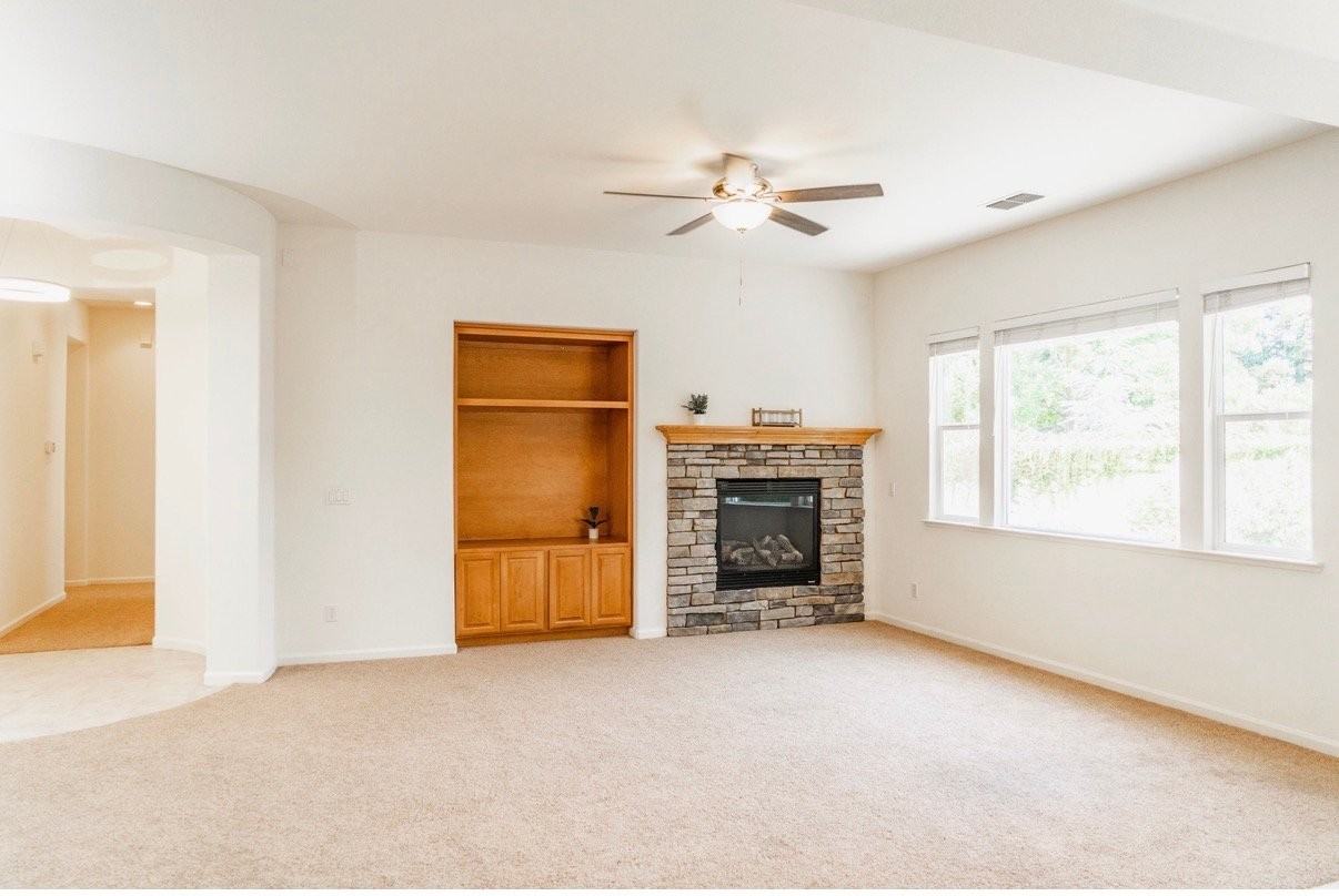 9560 Nicole Ln - Photo 2 of 7