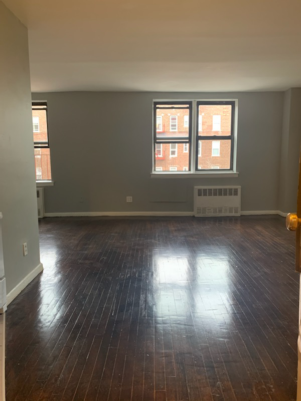 83-96 118th St #5 - Photo 2 of 9
