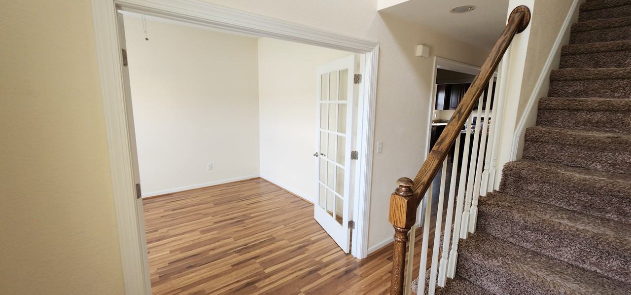 125 Bay Leaf Dr - Photo 3 of 35