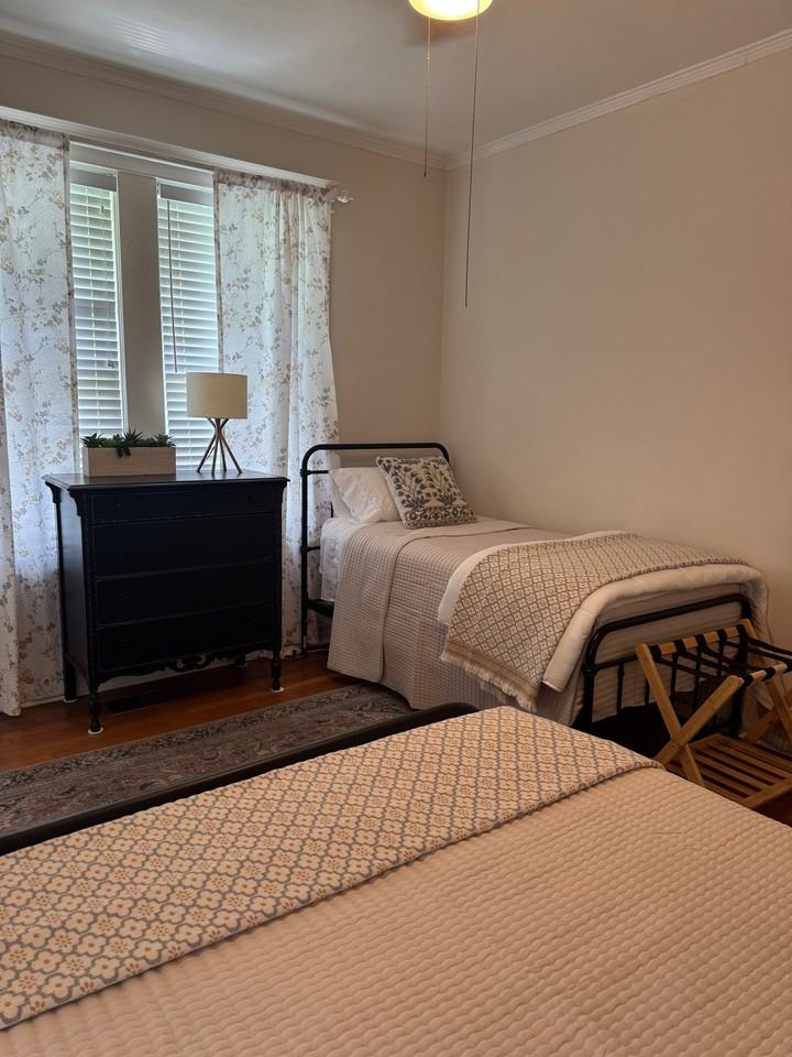 16224 Highway - Photo 2 of 19