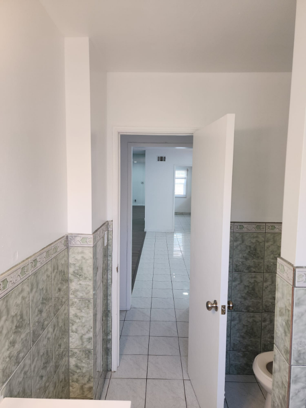 2915 Westst - Photo 6 of 9