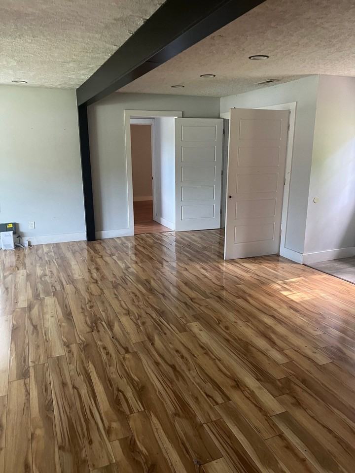 1639 Anneta Rd - Photo 7 of 12