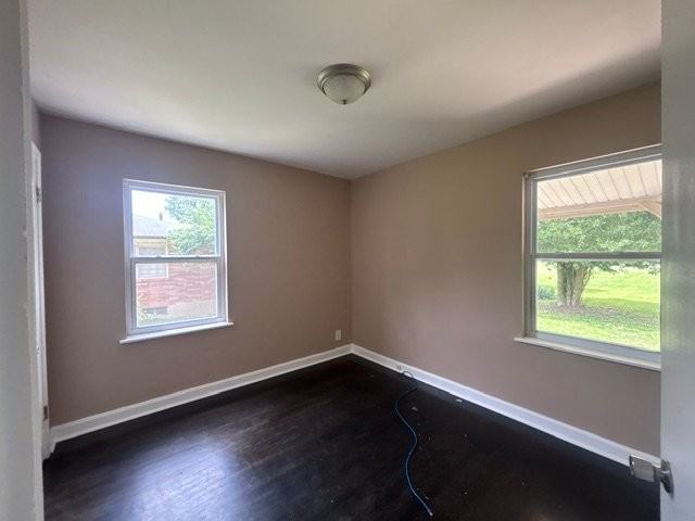 11706 Maple Way - Photo 6 of 19