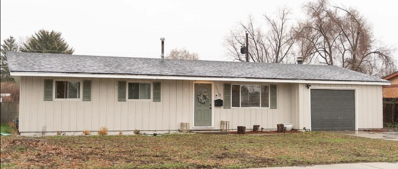 1110 Phelps Cir