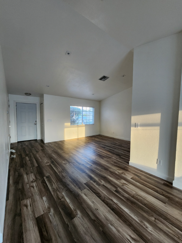 13220 Prestwick Dr - Photo 2 of 20