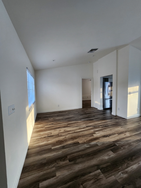 13220 Prestwick Dr - Photo 3 of 20