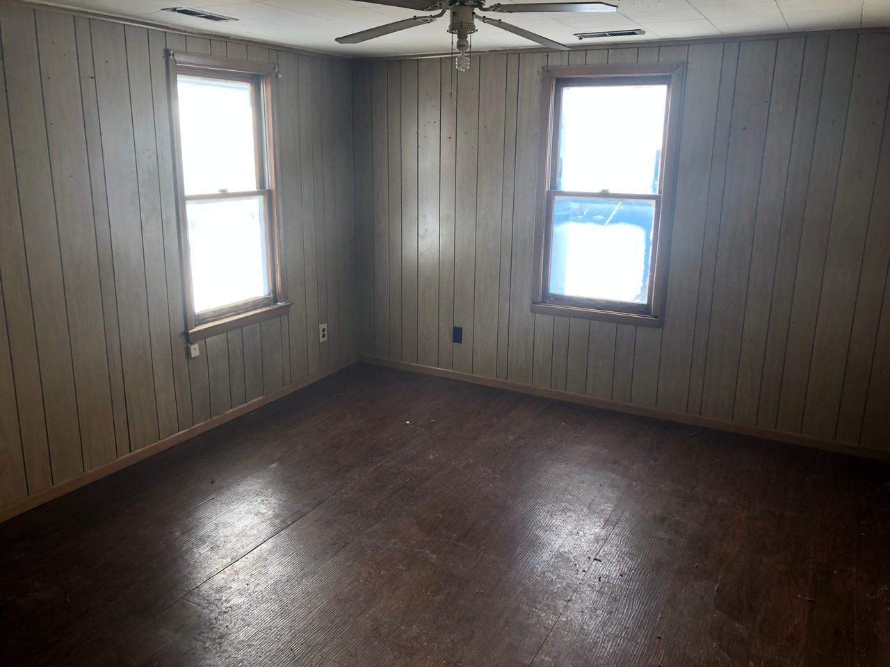 502 Lucy St Apt 2 #2 - Photo 5 of 13