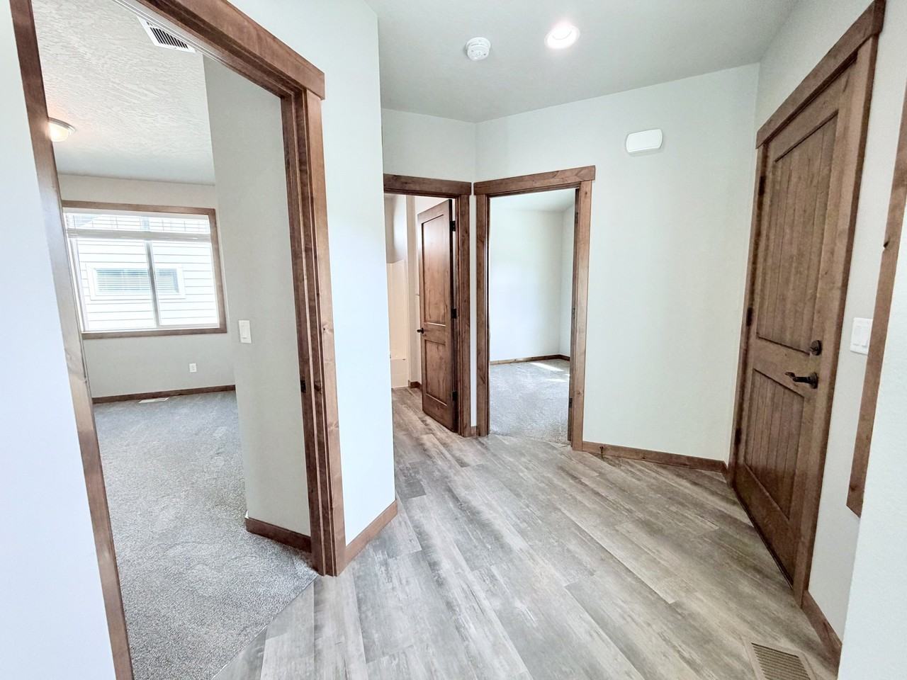 2141 N Wolfe Penn St - Photo 3 of 19