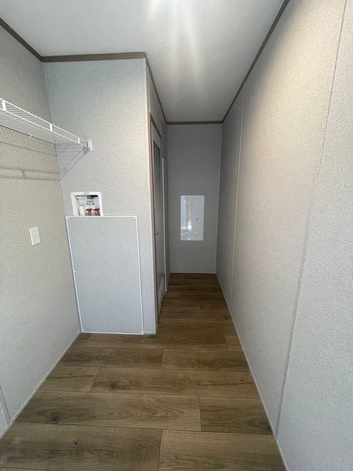3308 Fly Rd - Photo 7 of 10