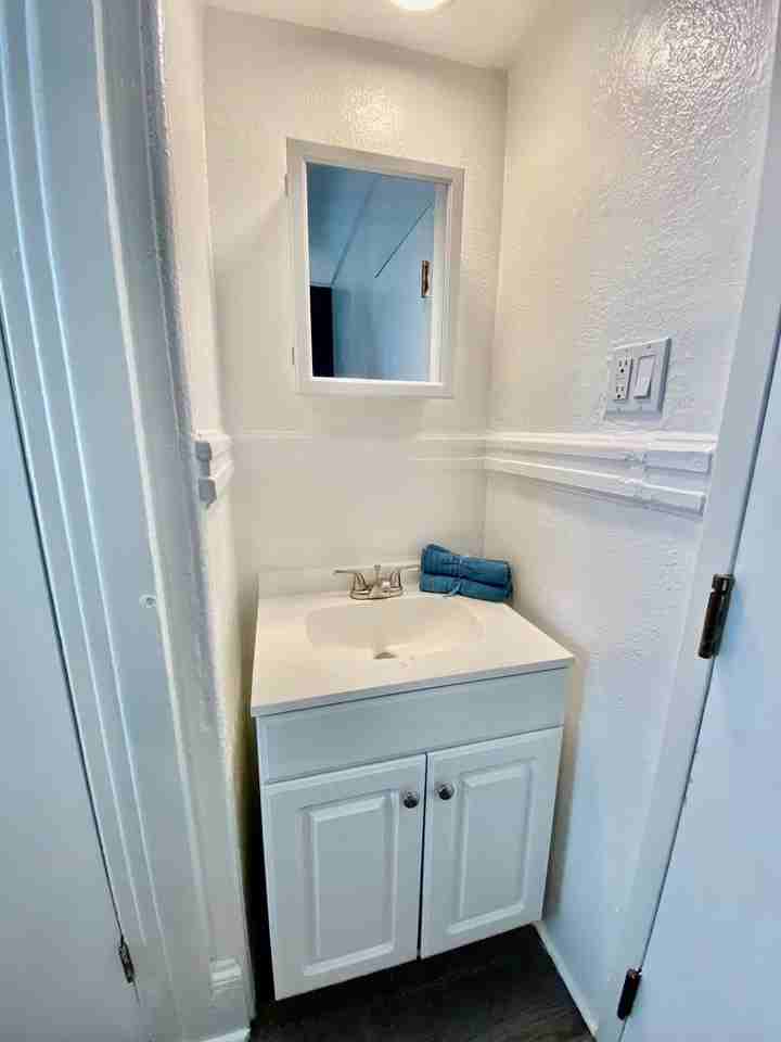 1010 Bush Street - Photo 2 of 18
