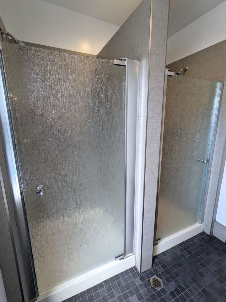 1010 Bush Street - Photo 6 of 18