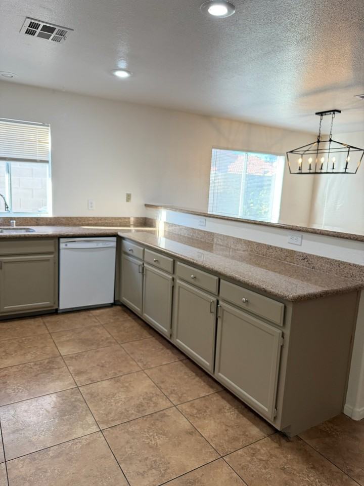 3380 Stacey Lyn Dr - Photo 7 of 24