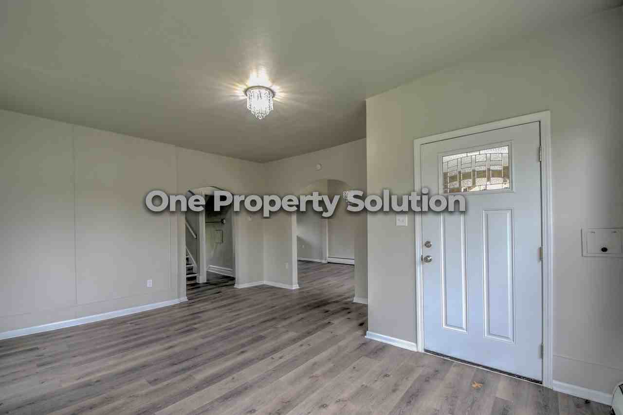 3612 Van Buren St #1 - Photo 6 of 26