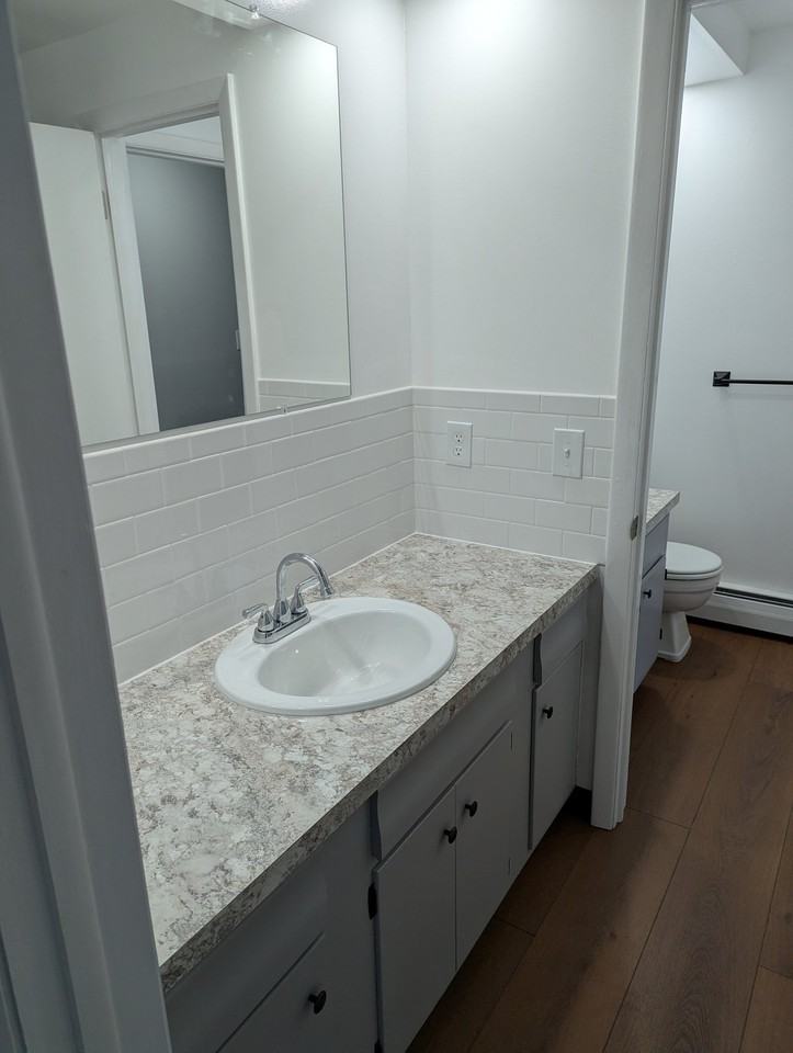 202 S Union Rd #8 - Photo 6 of 16