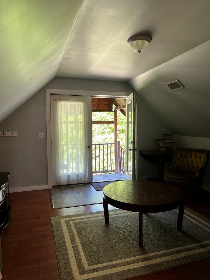 1171 Huber St #1 - Photo 3 of 13