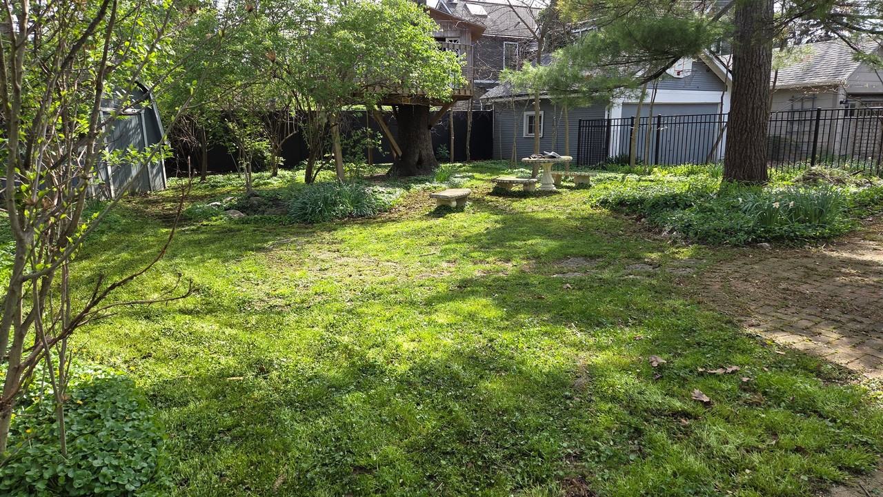 1905 W 1st Ave - Photo 4 of 20