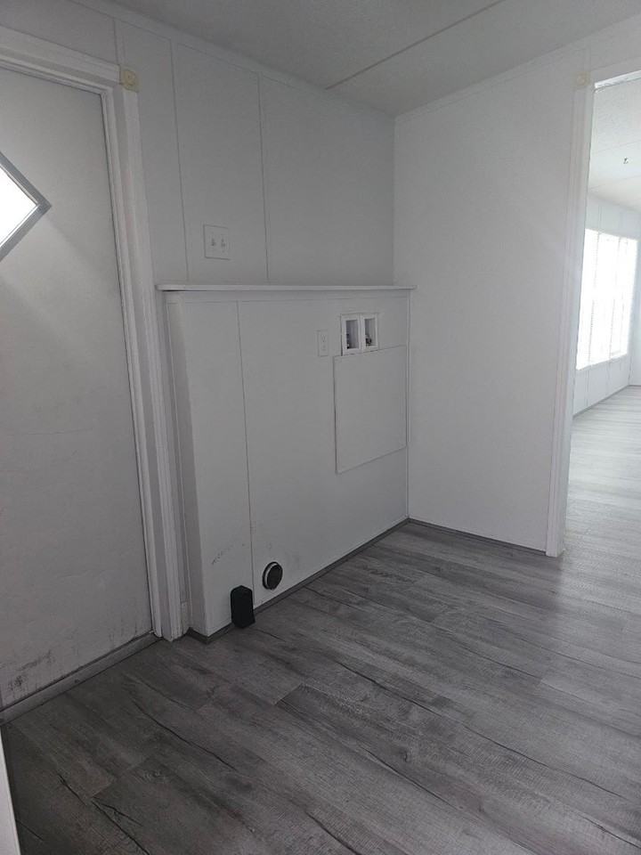 12235 Fmn - Photo 4 of 10